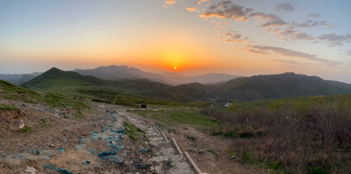 Sunrise from Lingshan